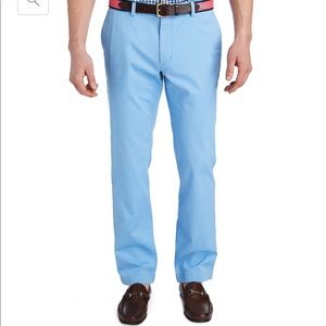 Vineyard Vines men’s stretch breaker pants blue